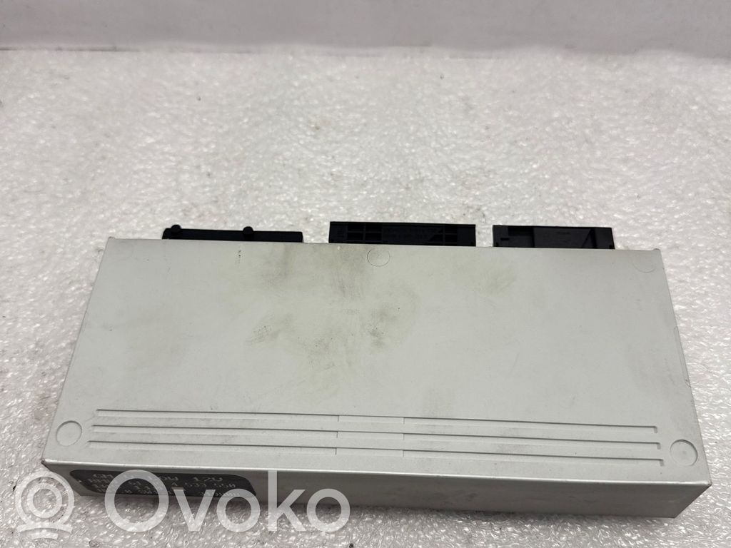 BMW 3 E46 Komforto modulis 