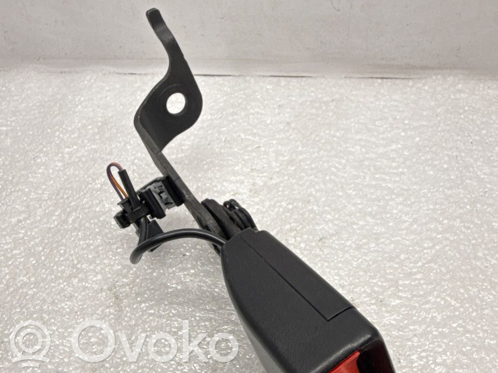 BMW 5 G30 G31 G38 Klamra tylnego pasa bezpieczeństwa 