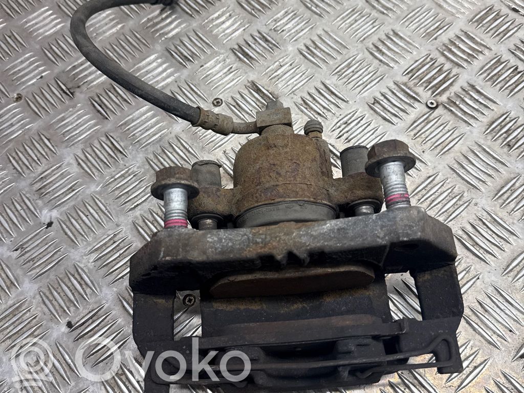 Opel Astra K Etujarrusatula 