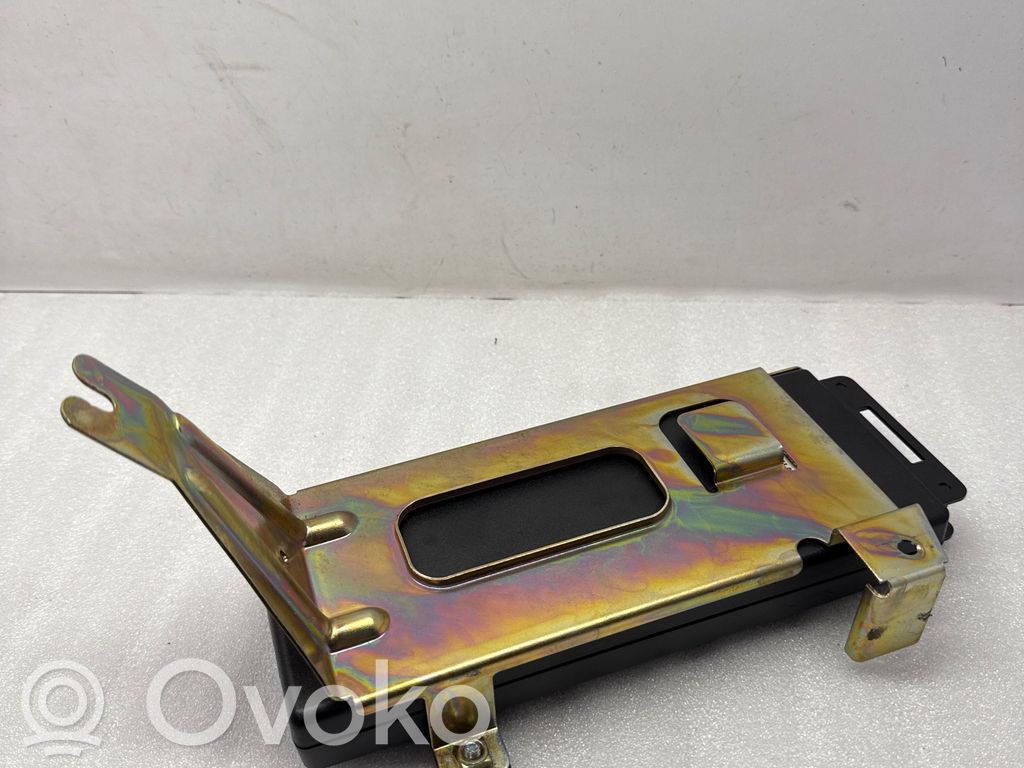 Unité de commande, module téléphone   6921857