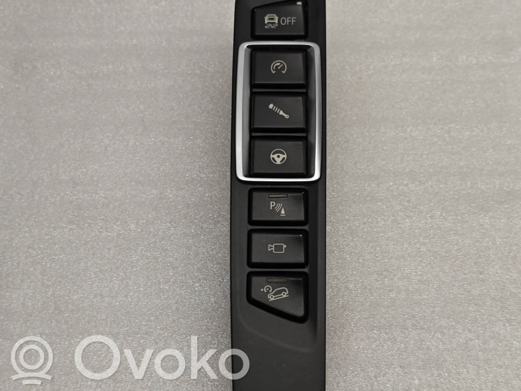 BMW X5M F85 A set of switches 