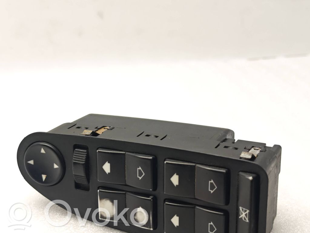 BMW 5 E39 Electric window control switch 