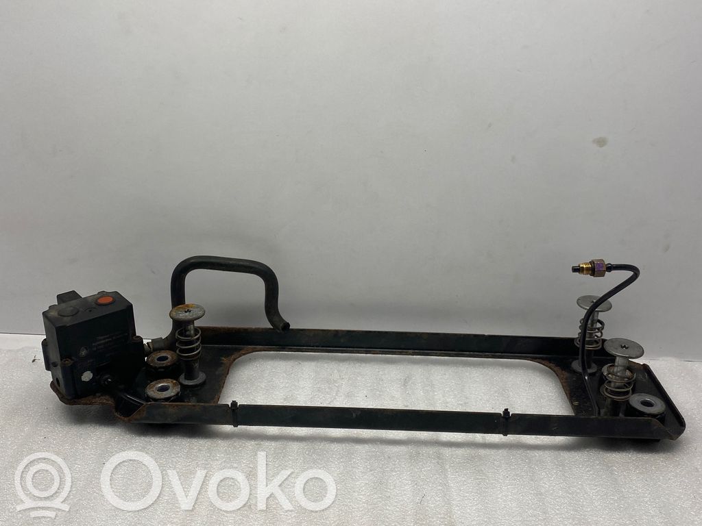 BMW 5 E60 E61 Pneumatic air compressor holding bracket 