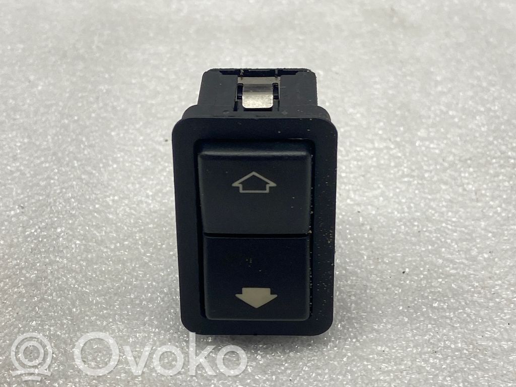 Electric window control switch   8368974,1294