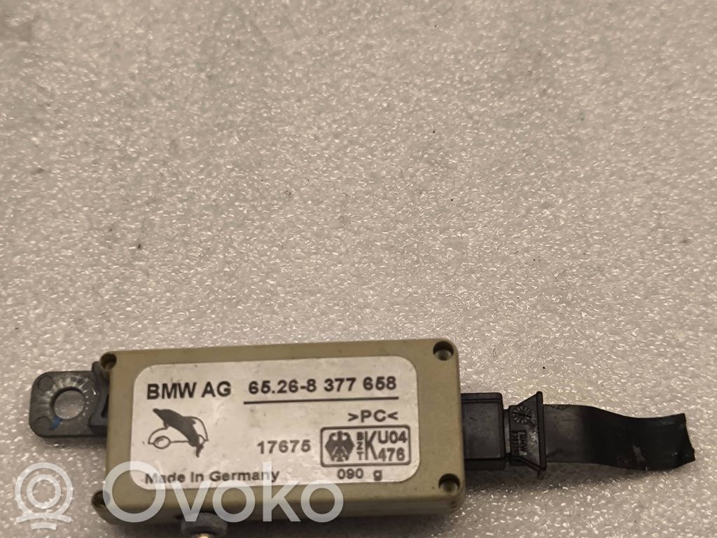 BMW X5 E53 Aerial antenna amplifier 
