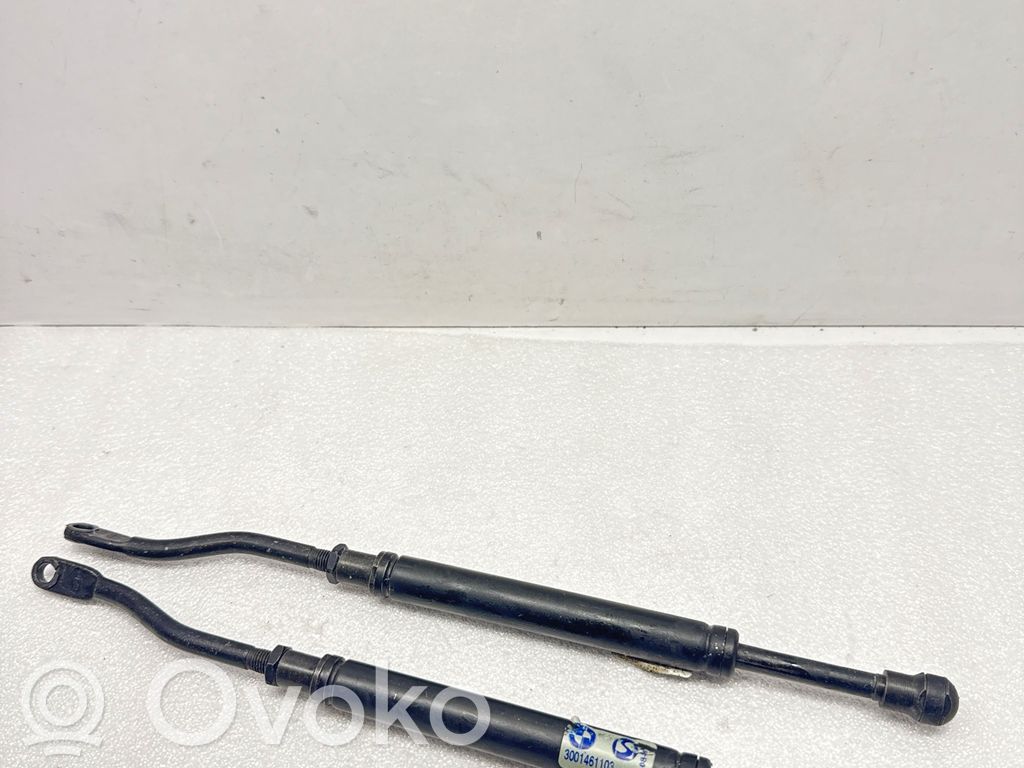 BMW 6 E63 E64 Avattavan katon dynaaminen pääsylinteri 