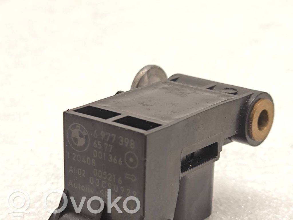 Airbag deployment crash/impact sensor   6977398,001366,005216,120408