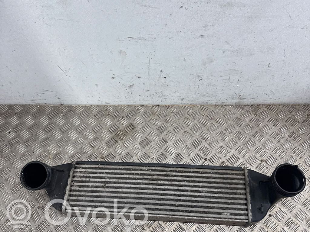 BMW X3 E83 Interkūlerio radiatorius 