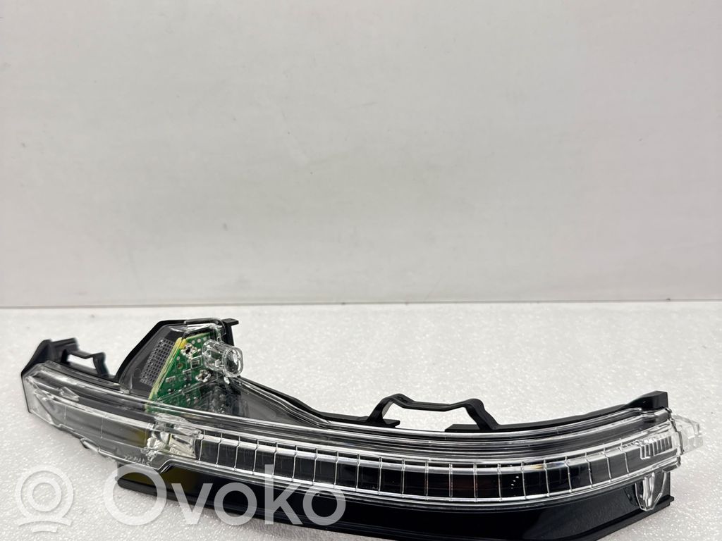 Audi Q7 4M Indicatore specchietto retrovisore 