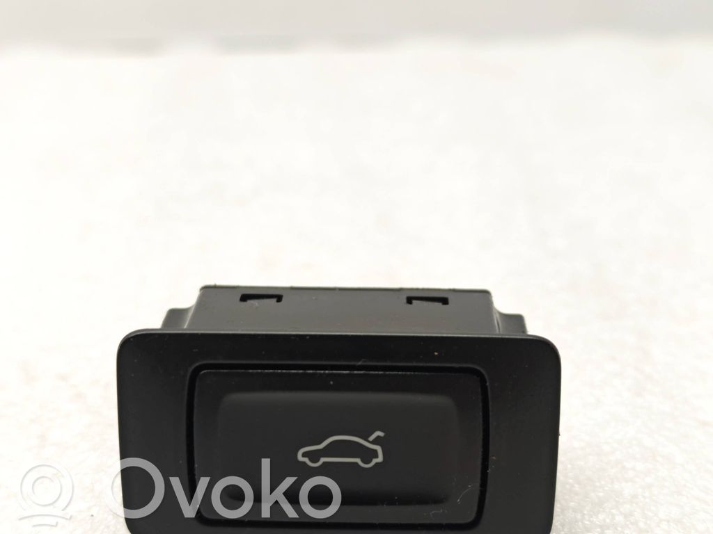 Tailgate/boot open switch button   4G0959831A,10091164,18042016