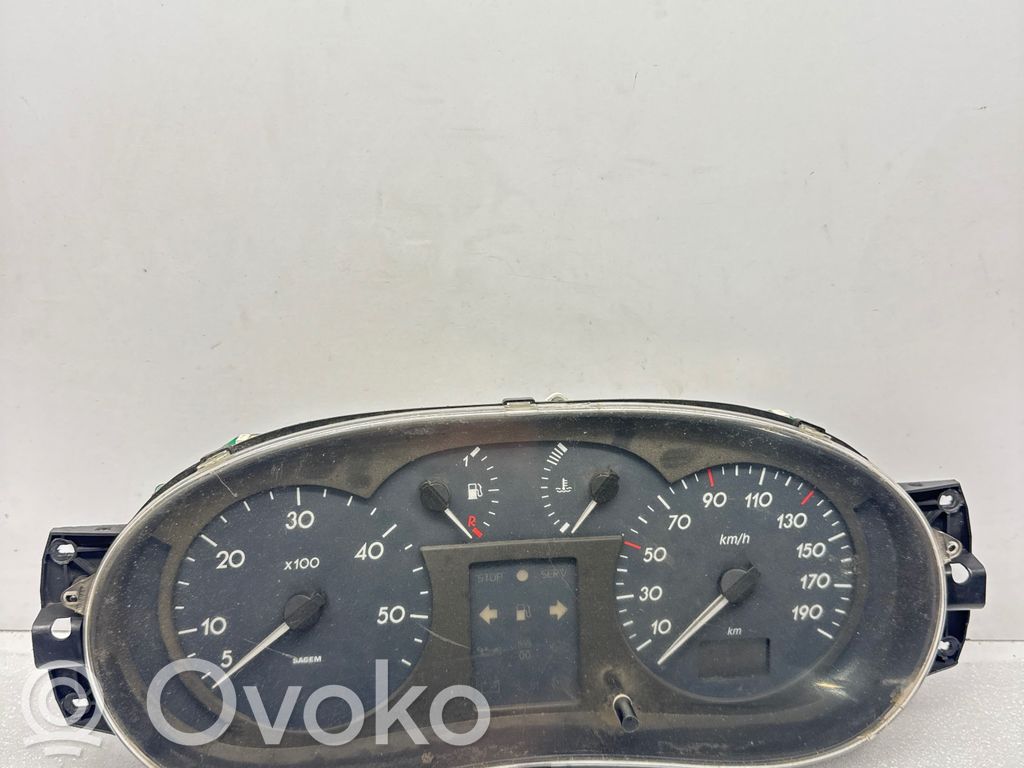 Renault Master II Licznik / Prędkościomierz 