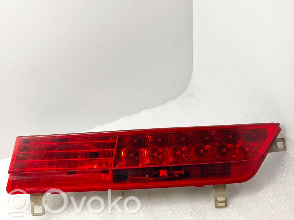 Tailgate rear/tail lights   8379690,155564