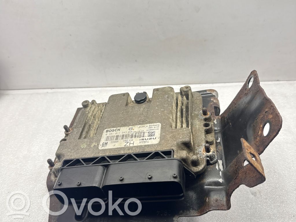Opel Astra H Engine control unit/module 