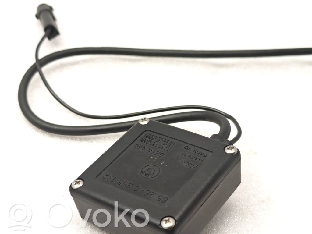 BMW 5 E34 Antenos stiprintuvas 