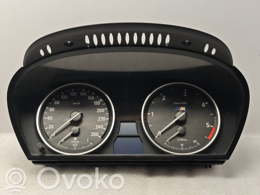 BMW X5 E70 Speedometer (instrument cluster) 