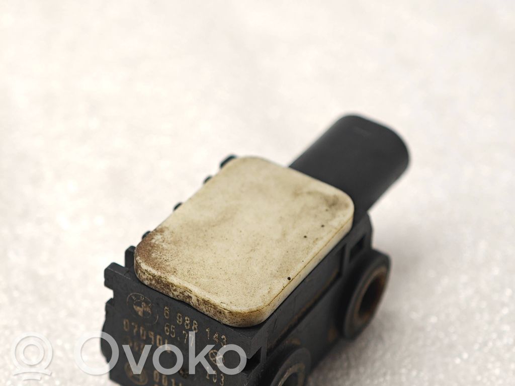Airbag deployment crash/impact sensor   6988143,070906,001670,501353