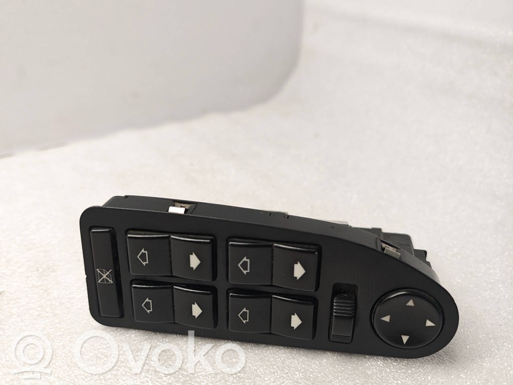 BMW 5 E39 Electric window control switch 