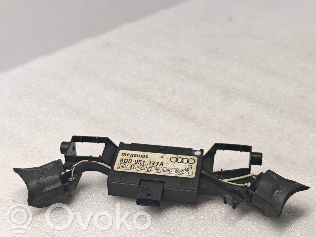 Audi A4 S4 B5 8D Alarm control unit/module 