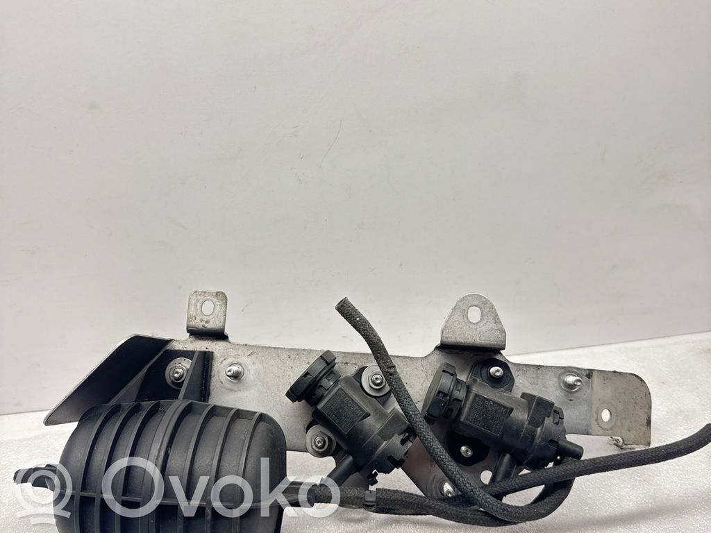 BMW X3 E83 Solenoīda vārsts 