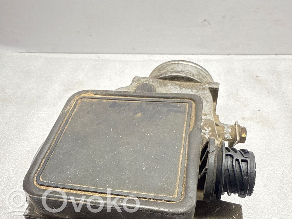 BMW 3 E36 Mass air flow meter 