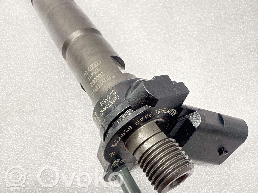Inyector de combustible   8599210,0445118029