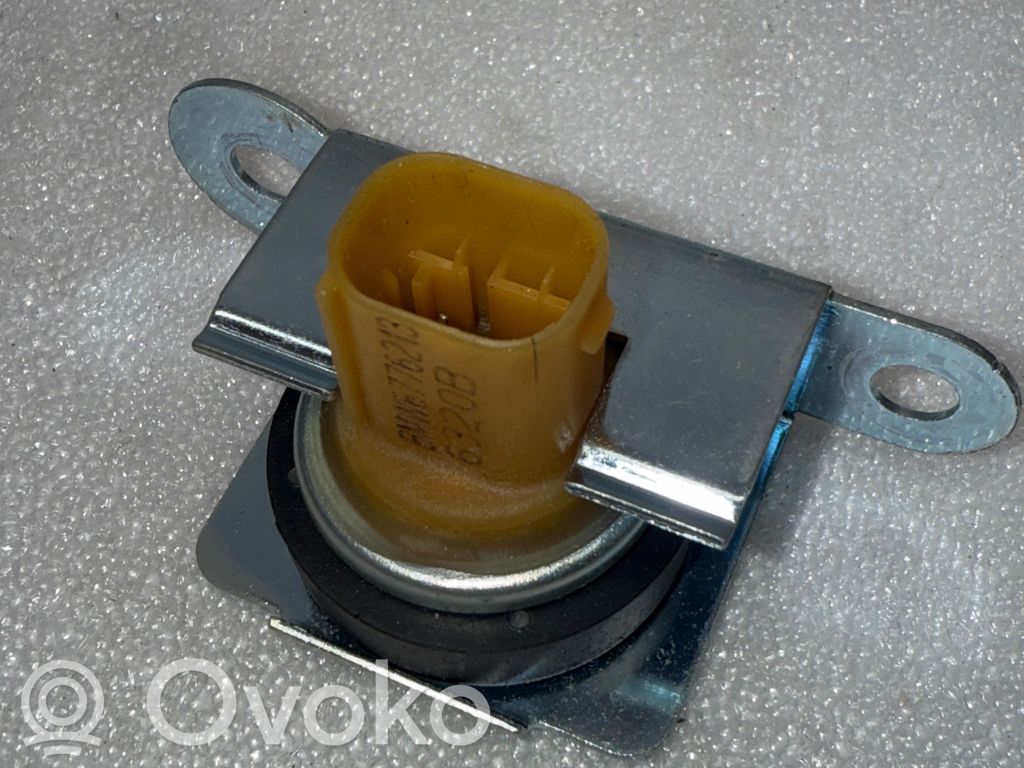 BMW 5 E60 E61 ABS wheel speed sensor 