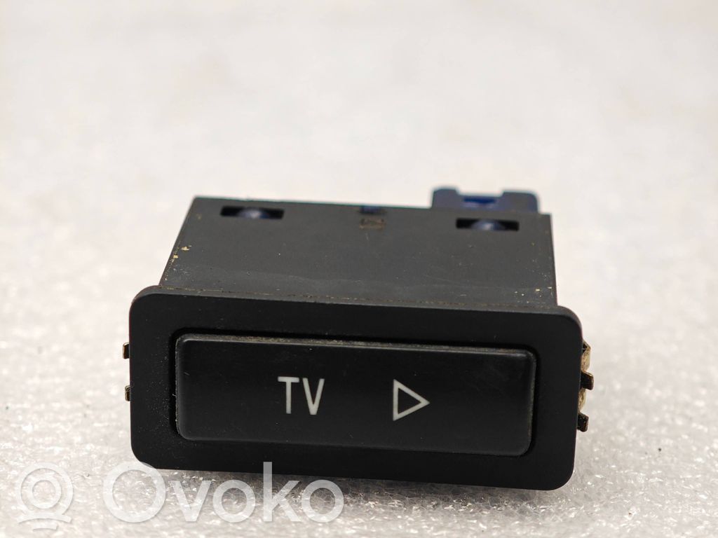 Other switches/knobs/shifts   8368345,03055504,459377