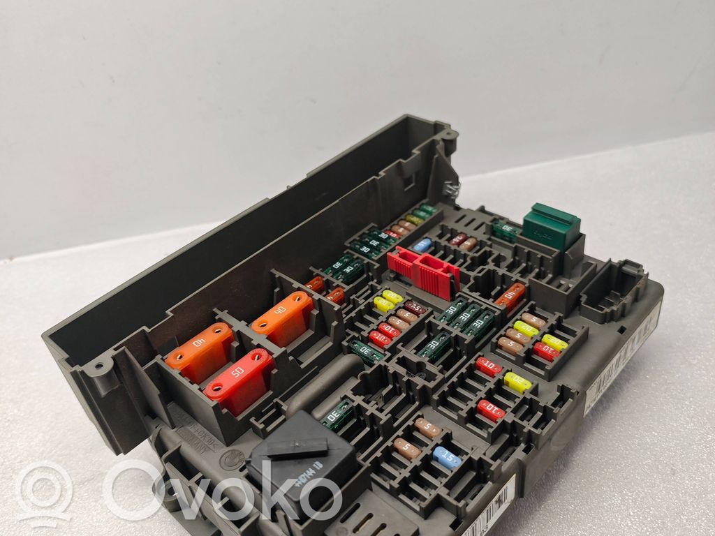 Fuse box set   9119446,17925000000,90233813