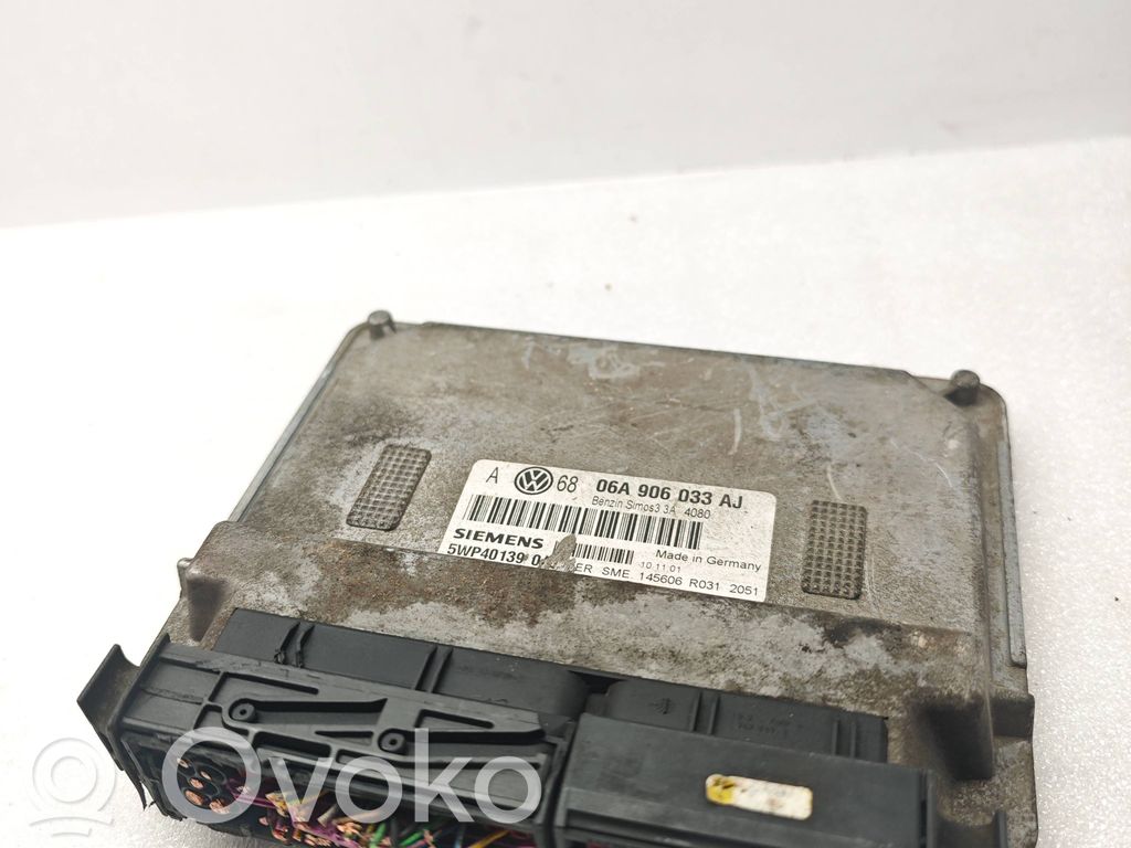 Engine control unit/module   06A906033AJ,MP401390