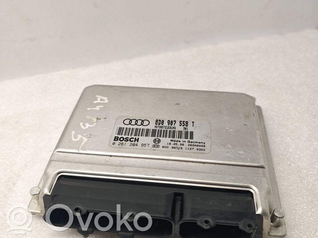 Engine control unit/module   8D0907558T,26SA0000
