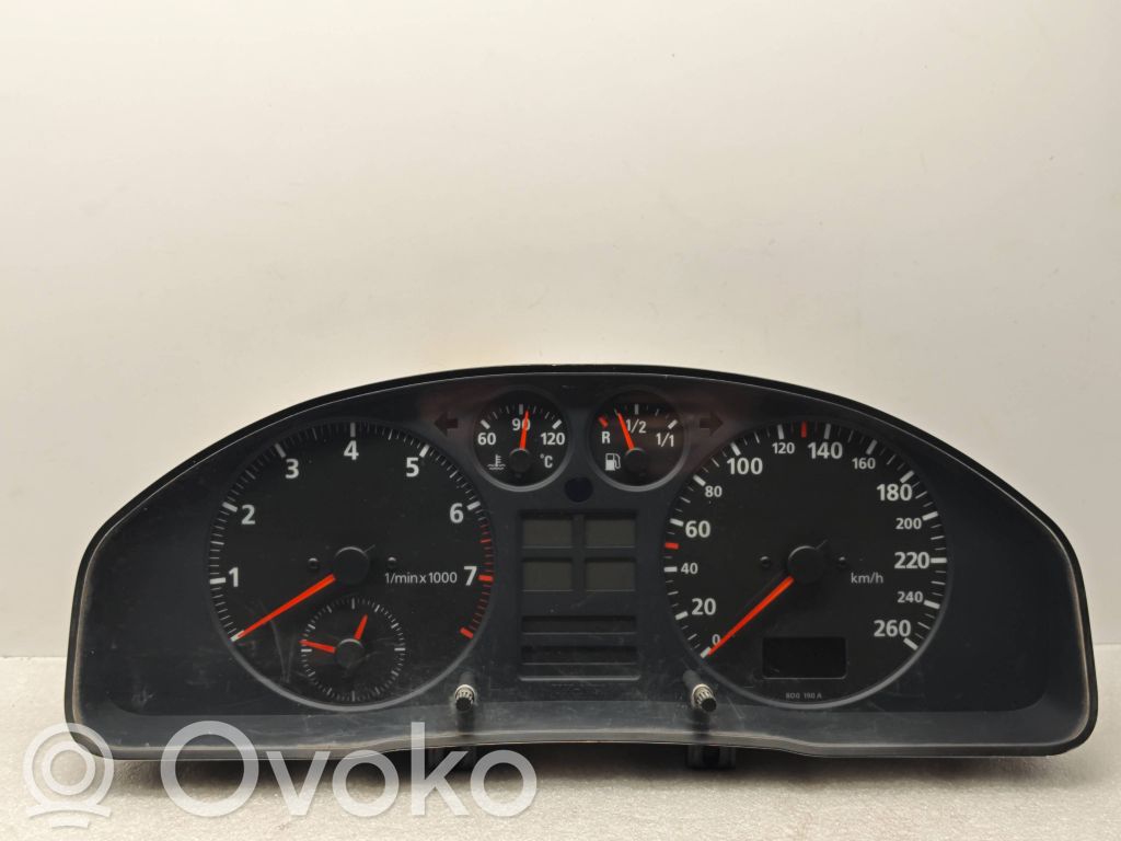 Audi A4 S4 B5 8D Tachimetro (quadro strumenti) 