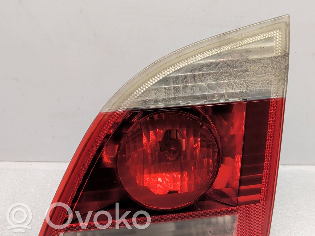 BMW 5 E60 E61 Takaluukun takavalot 