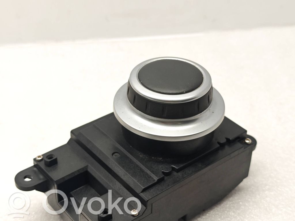 Multimediju kontrolieris   6944884,0710KAI01,HW06SW00