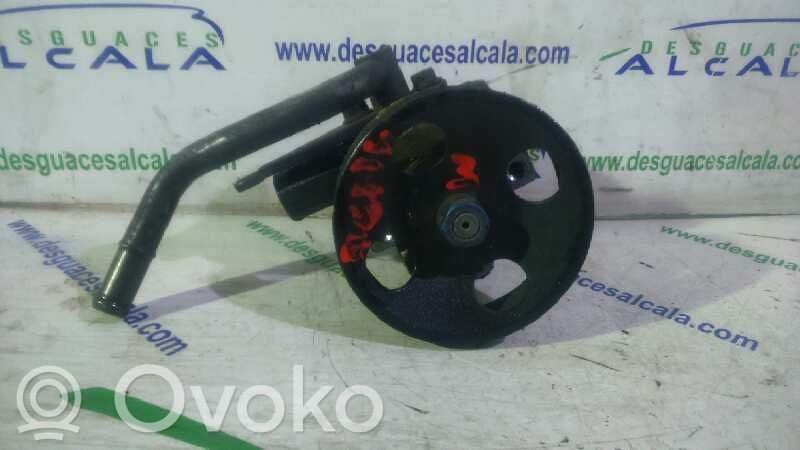 Ohjaustehostimen pumppu   11CM