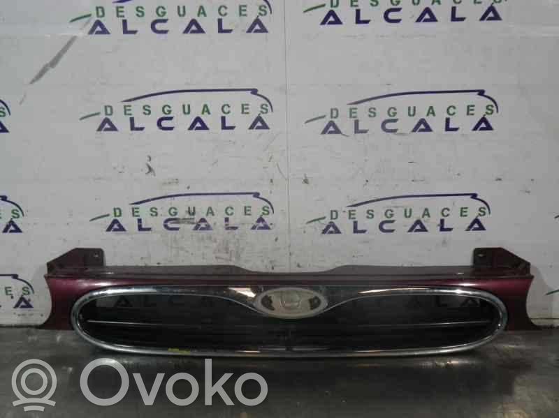Ford Mondeo MK I Etusäleikkö 