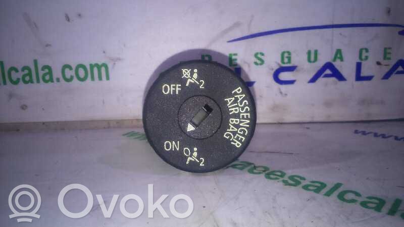 Ohjauspyörän turvatyyny   9198886,2PINES