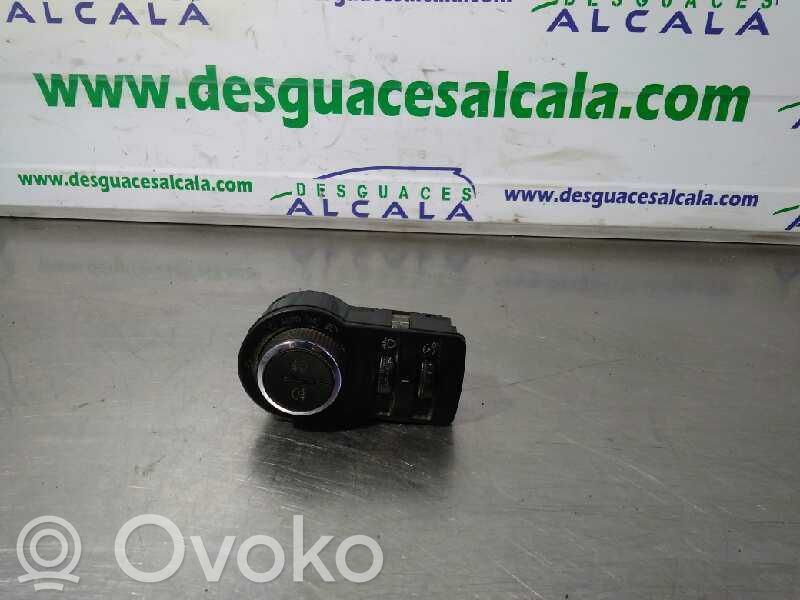 Interruptor de control del panel de luces   23197914
