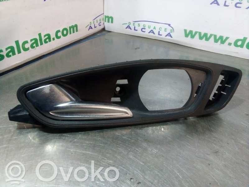 Audi A1 Manecilla interna puerta delantera 