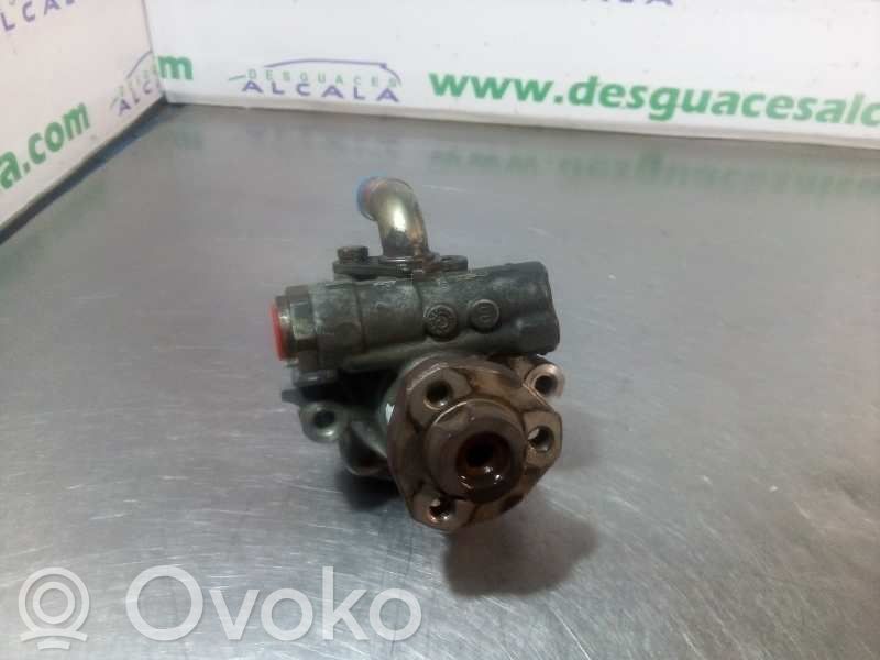 Audi A3 S3 8L Power steering pump 