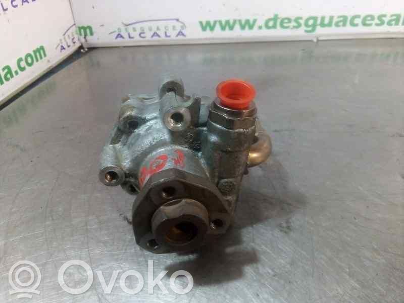 Seat Toledo II (1M) Power steering pump 