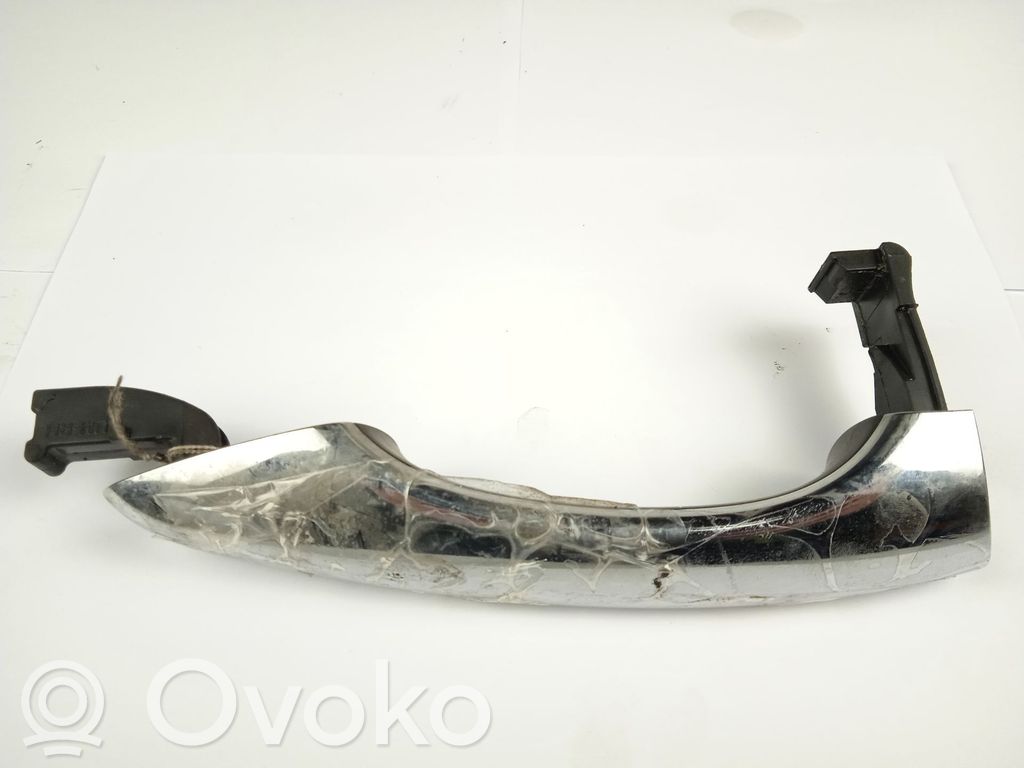 KIA Sorento Manecilla externa puerta trasera 