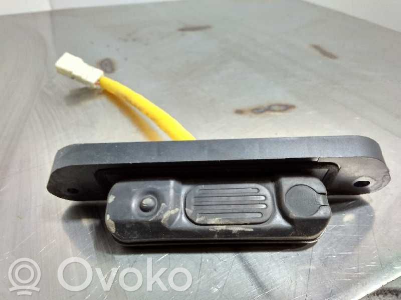 Manecilla externa puerta trasera   5810A054