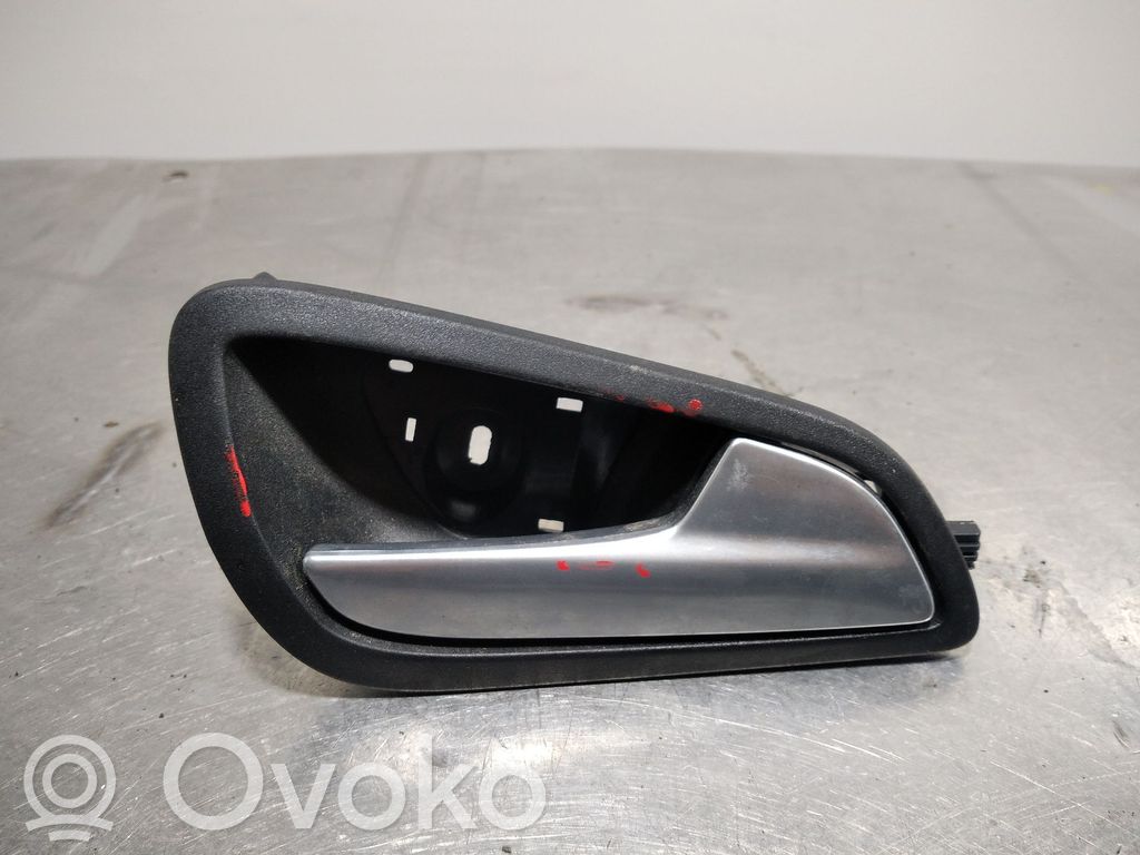 Ford Focus Manecilla interna puerta delantera 