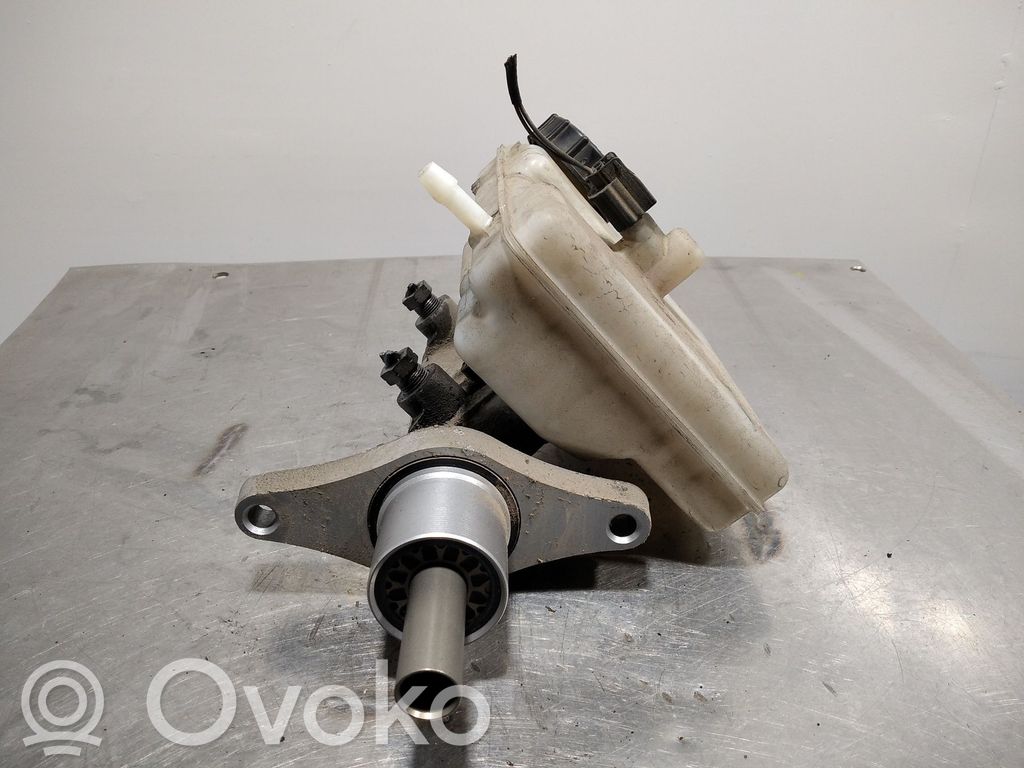 Brake booster   2SALIDAS
