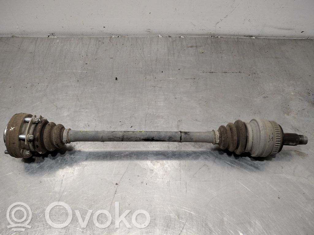 Rear driveshaft