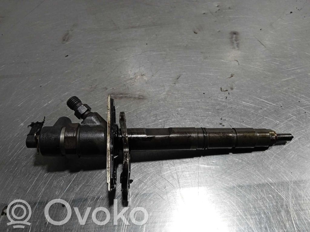 Polttoainesuutin   057130277