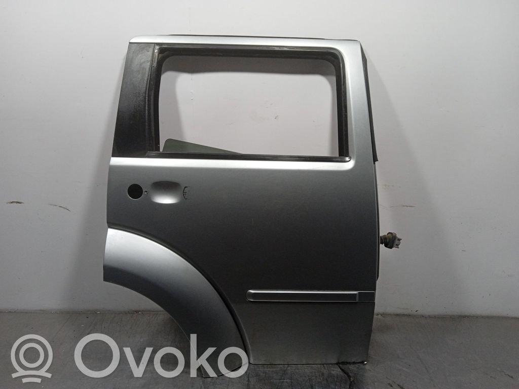 Dodge Nitro Galinės durys 