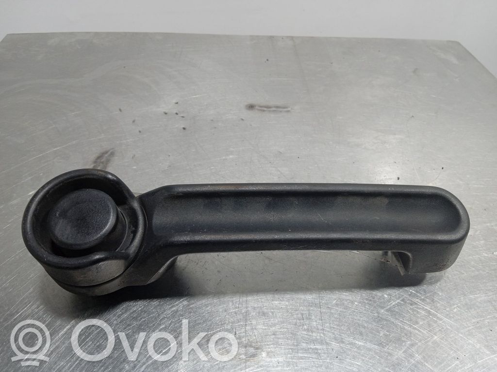Manecilla externa puerta trasera   4589164AE