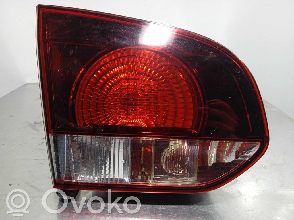 Volkswagen Golf SportWagen Lampă spate în caroserie 
