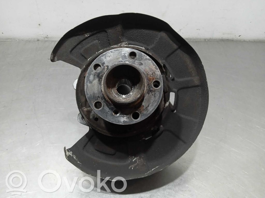 Olka-akselin laakeripesä   33326879102
